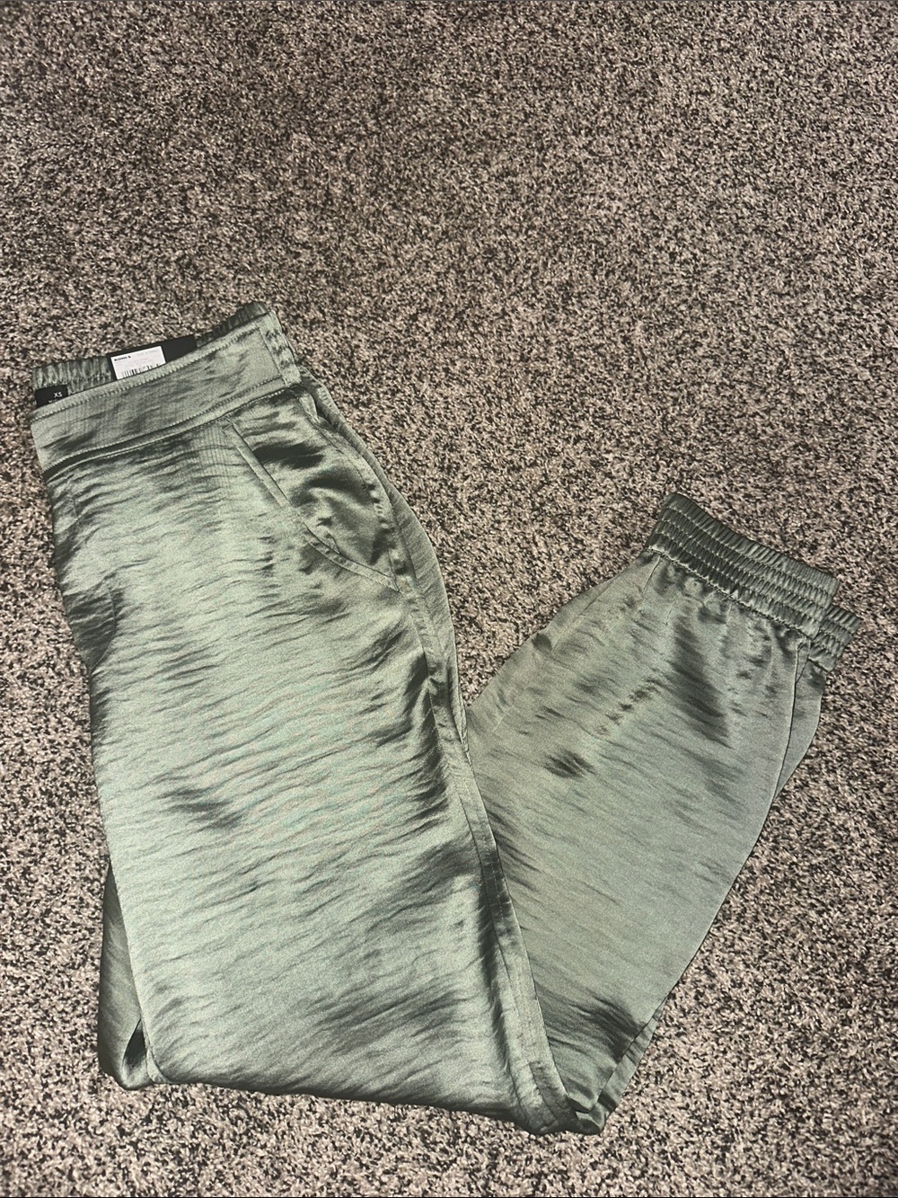 Vera Wang Satin-Effect Jogger Pants in Sage Green